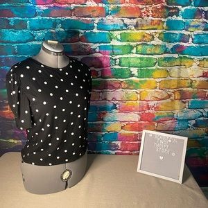 White and black Polka dot ruffle sleeve shirt